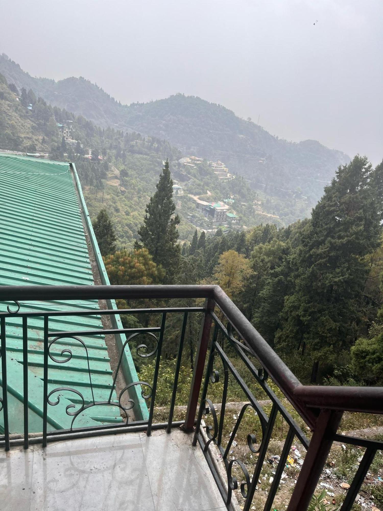 Royal Hill Inn Mussoorie Extérieur photo